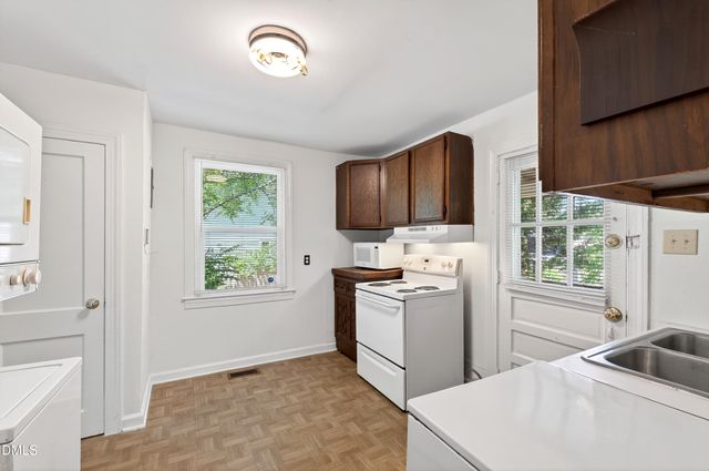 2316 Bedford Avenue, Raleigh, NC 27607