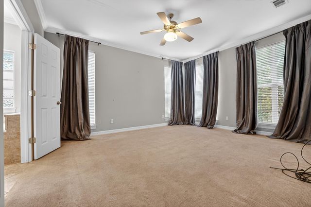 4010 Long Champ DR 22, Austin, TX 78746