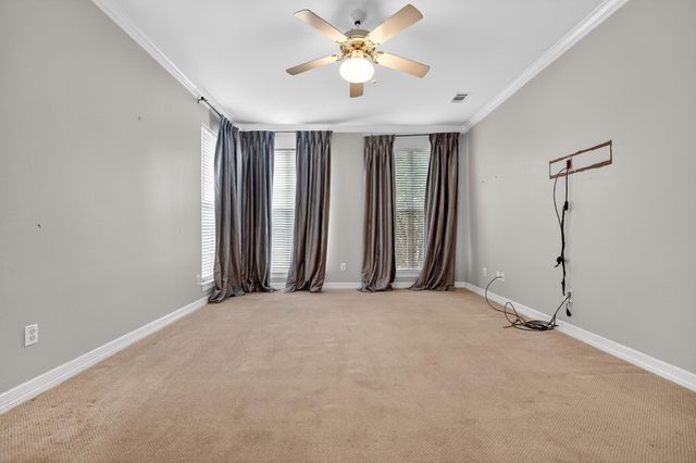 4010 Long Champ DR 22, Austin, TX 78746