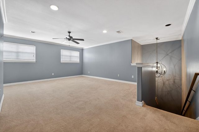 4010 Long Champ DR 22, Austin, TX 78746