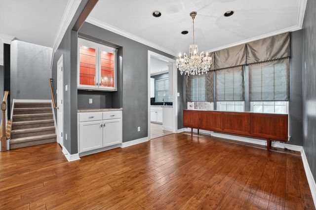 4010 Long Champ DR 22, Austin, TX 78746