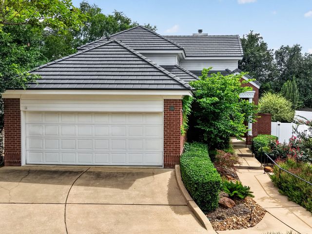 4010 Long Champ DR 22, Austin, TX 78746