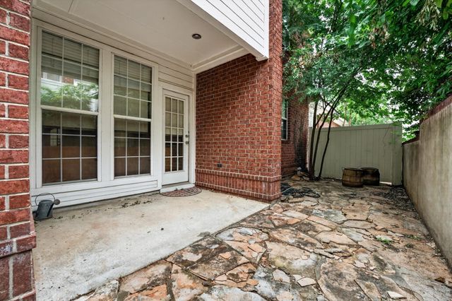 4010 Long Champ DR 22, Austin, TX 78746