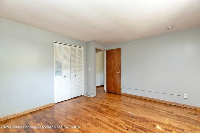 6421 Lounsbury Road, Williamston, MI 48895