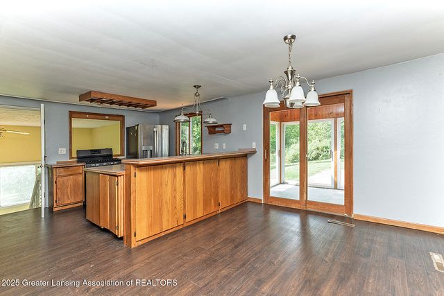 6421 Lounsbury Road, Williamston, MI 48895