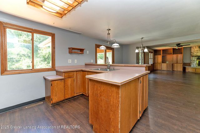 6421 Lounsbury Road, Williamston, MI 48895