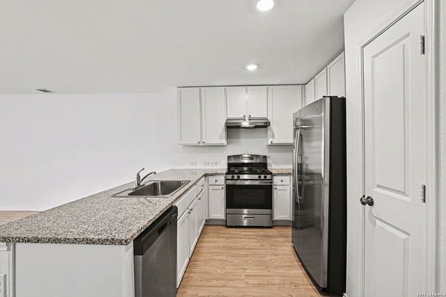 5415 Daphne, San Antonio, TX 78253