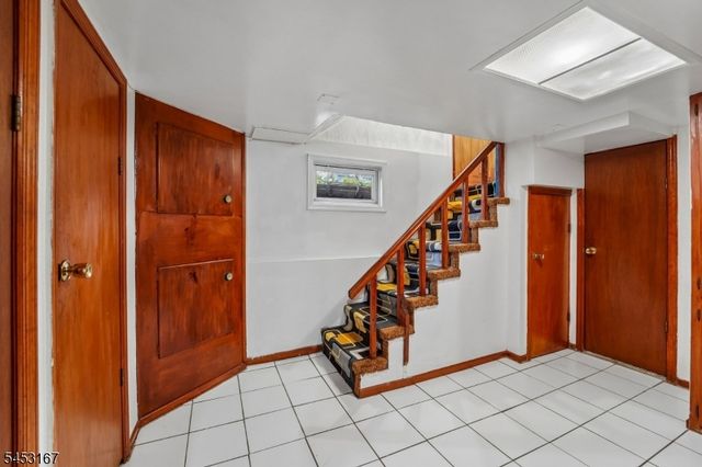406 3Rd Ave W, Newark City, NJ 07107