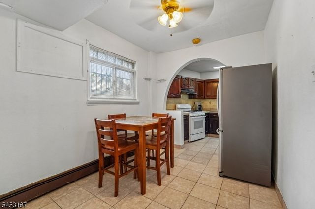 406 3Rd Ave W, Newark City, NJ 07107