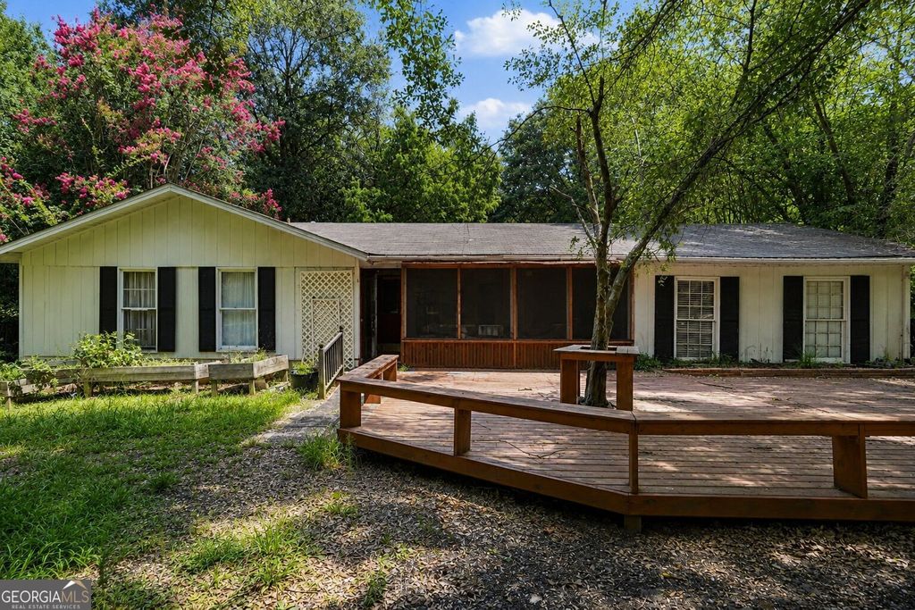 122 Bryant Street, Stockbridge, GA 30281
