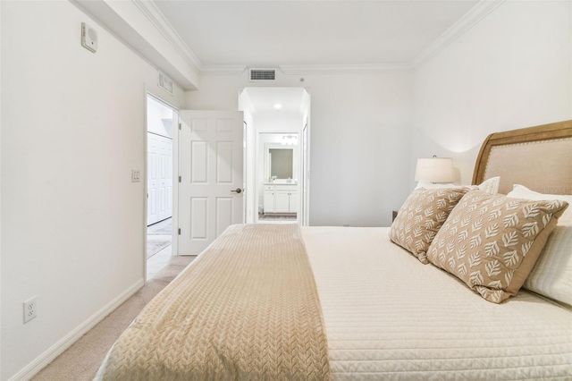 18114 GAWTHROP DRIVE 106, Bradenton, FL 34211