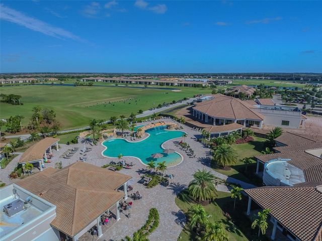 18114 GAWTHROP DRIVE 106, Bradenton, FL 34211