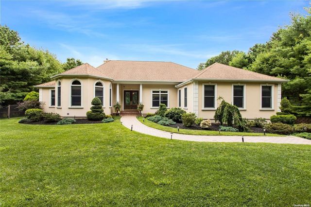 131 Malloy Drive, East Quogue, NY 11942