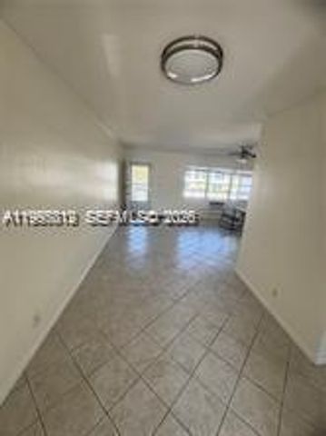 3923 NE 166th St N208, North Miami Beach, FL 33160