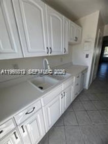 3923 NE 166th St N208, North Miami Beach, FL 33160