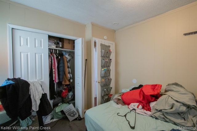 8284 Dodge Avenue, Warren, MI 48089