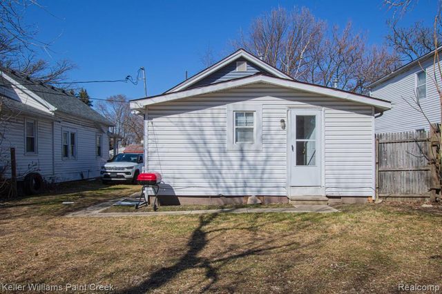 8284 Dodge Avenue, Warren, MI 48089