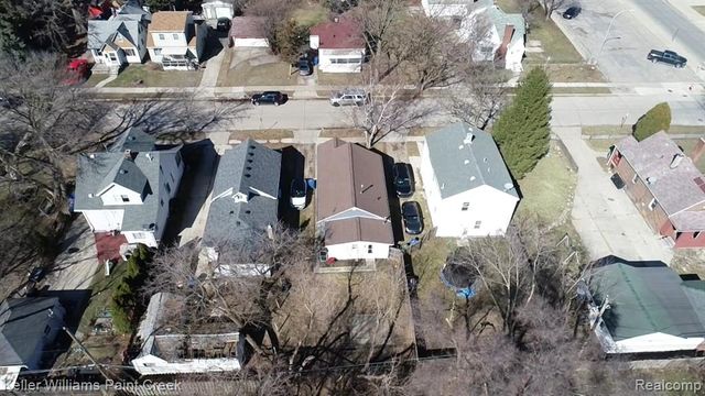 8284 Dodge Avenue, Warren, MI 48089