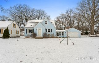 119 Vanderveen Avenue, Holland, MI 49424