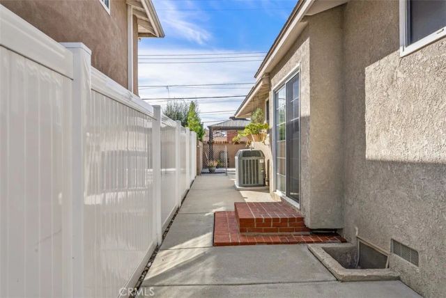 1640 Sheffield, La Habra, CA 90631