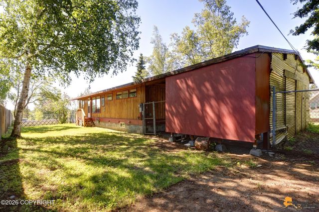 1575 H Street, Anchorage, AK 99501