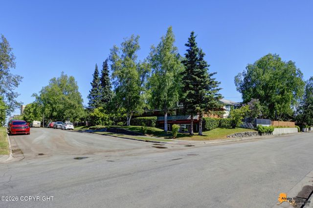 1575 H Street, Anchorage, AK 99501