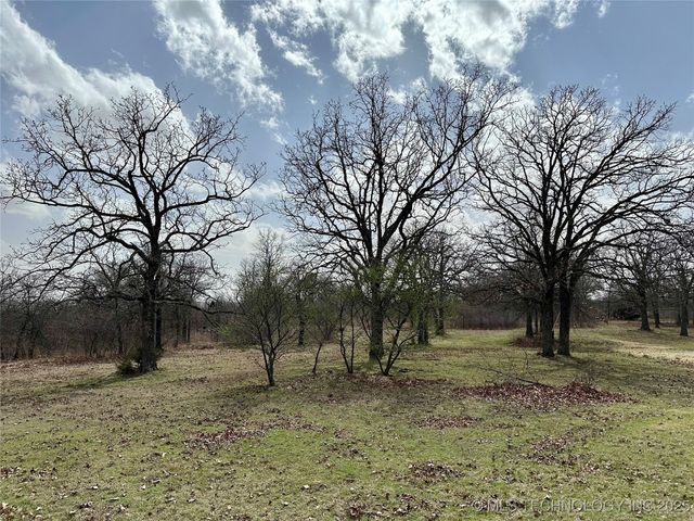 9742 State Hwy 20, Skiatook, OK 74070