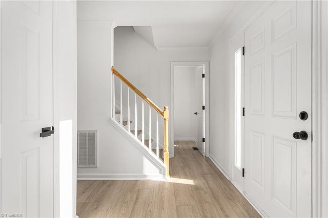 4221 Clovelly Drive, Greensboro, NC 27406