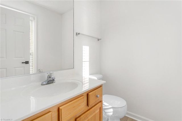 4221 Clovelly Drive, Greensboro, NC 27406