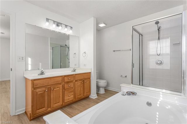 4221 Clovelly Drive, Greensboro, NC 27406