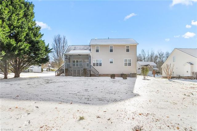 4221 Clovelly Drive, Greensboro, NC 27406