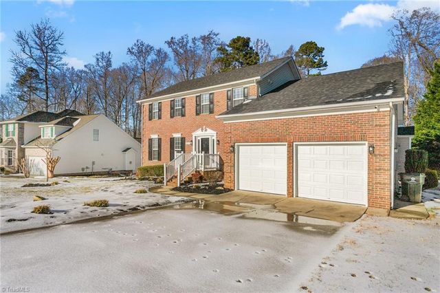 4221 Clovelly Drive, Greensboro, NC 27406