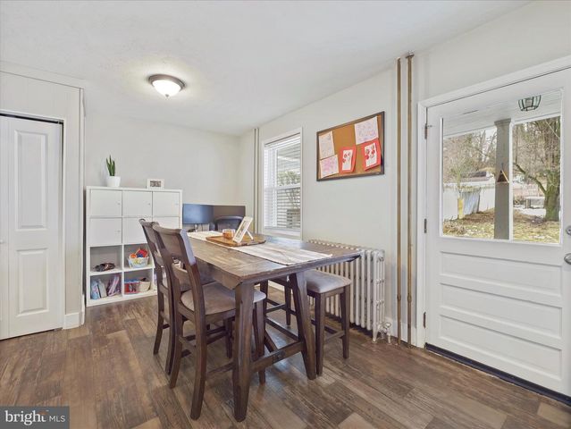 133 N CHURCH ST, Waynesboro, PA 17268