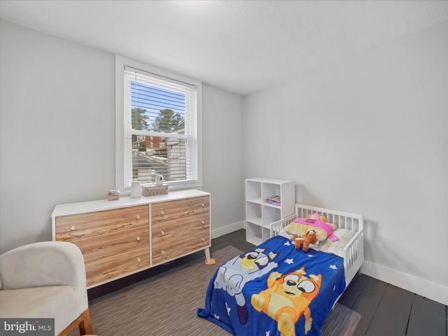 133 N CHURCH ST, Waynesboro, PA 17268