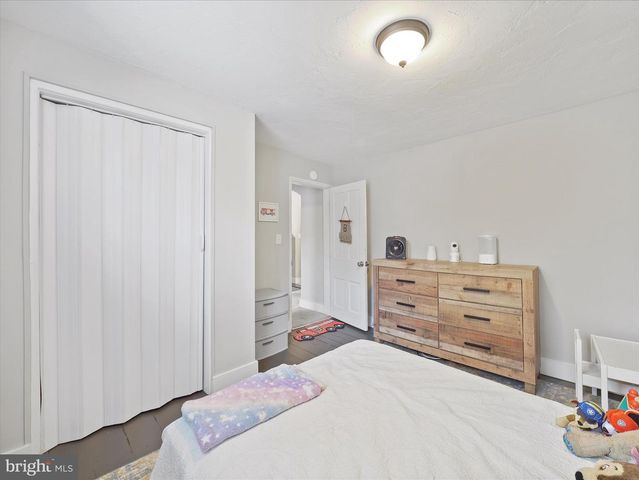 133 N CHURCH ST, Waynesboro, PA 17268