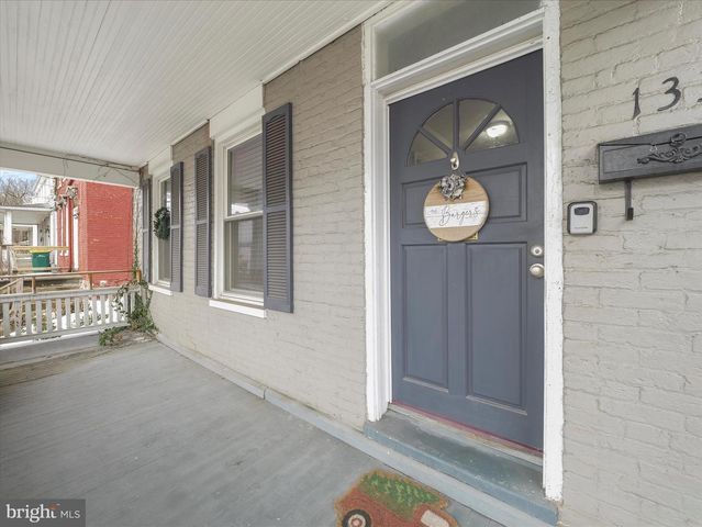 133 N CHURCH ST, Waynesboro, PA 17268