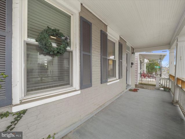 133 N CHURCH ST, Waynesboro, PA 17268