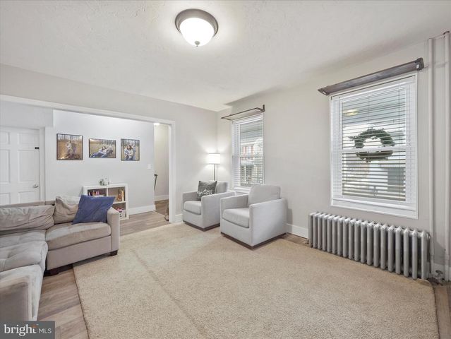 133 N CHURCH ST, Waynesboro, PA 17268