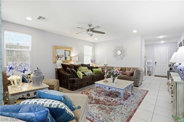 10593 Hamdem Avenue, Las Vegas, NV 89129