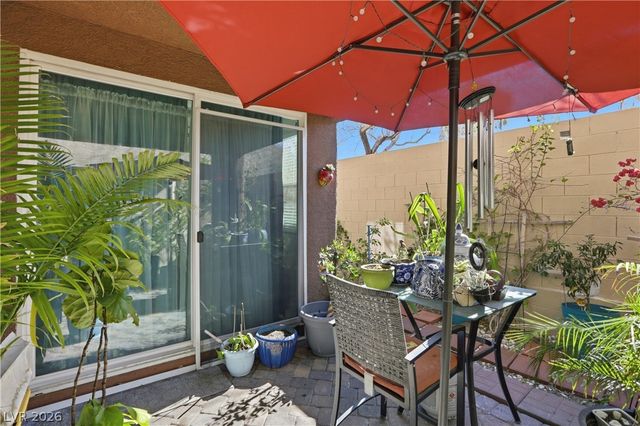 10593 Hamdem Avenue, Las Vegas, NV 89129