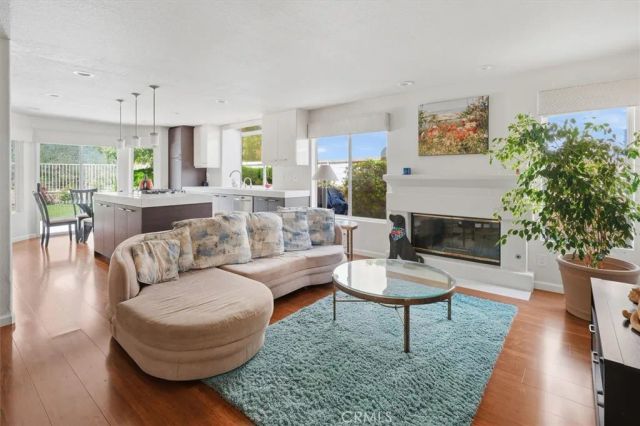 23029 Weymouth Place, Valencia, CA 91354