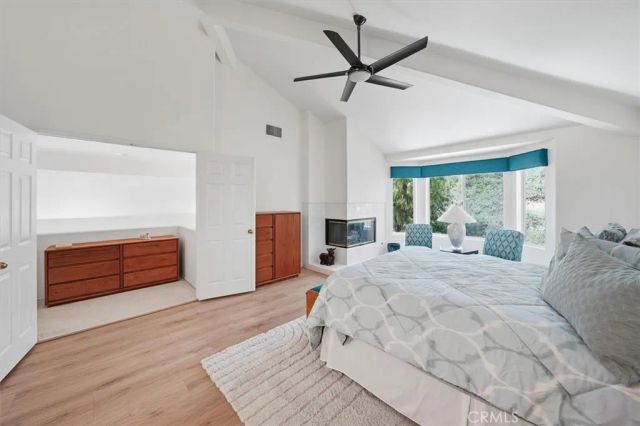 23029 Weymouth Place, Valencia, CA 91354