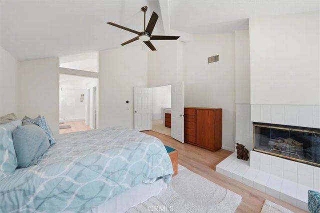 23029 Weymouth Place, Valencia, CA 91354