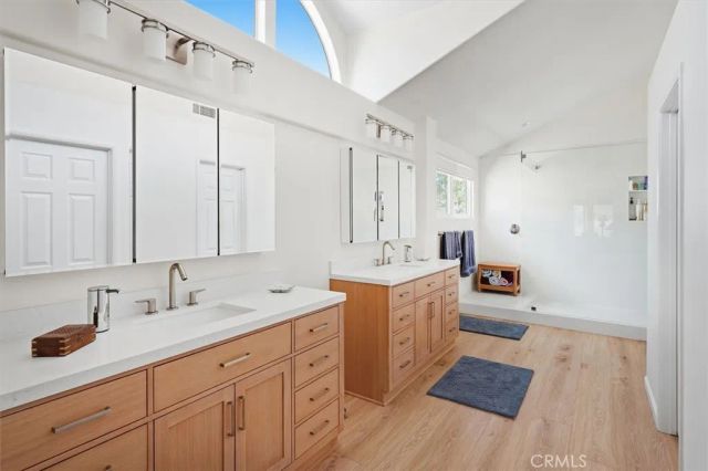 23029 Weymouth Place, Valencia, CA 91354