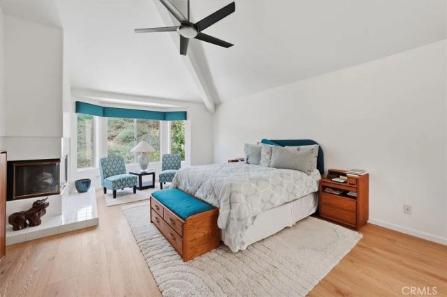 23029 Weymouth Place, Valencia, CA 91354