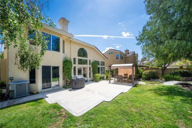 23029 Weymouth Place, Valencia, CA 91354
