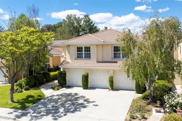 23029 Weymouth Place, Valencia, CA 91354