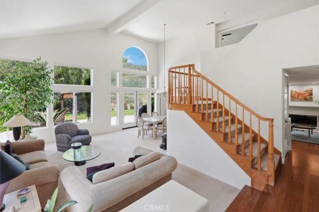 23029 Weymouth Place, Valencia, CA 91354