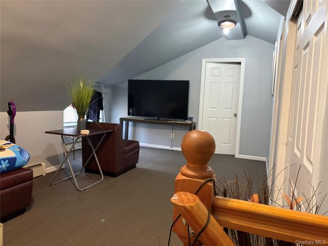 2518 Deerfield Road, Far Rockaway, NY 11691