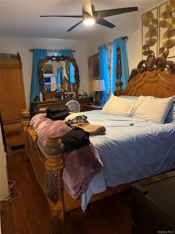 2518 Deerfield Road, Far Rockaway, NY 11691